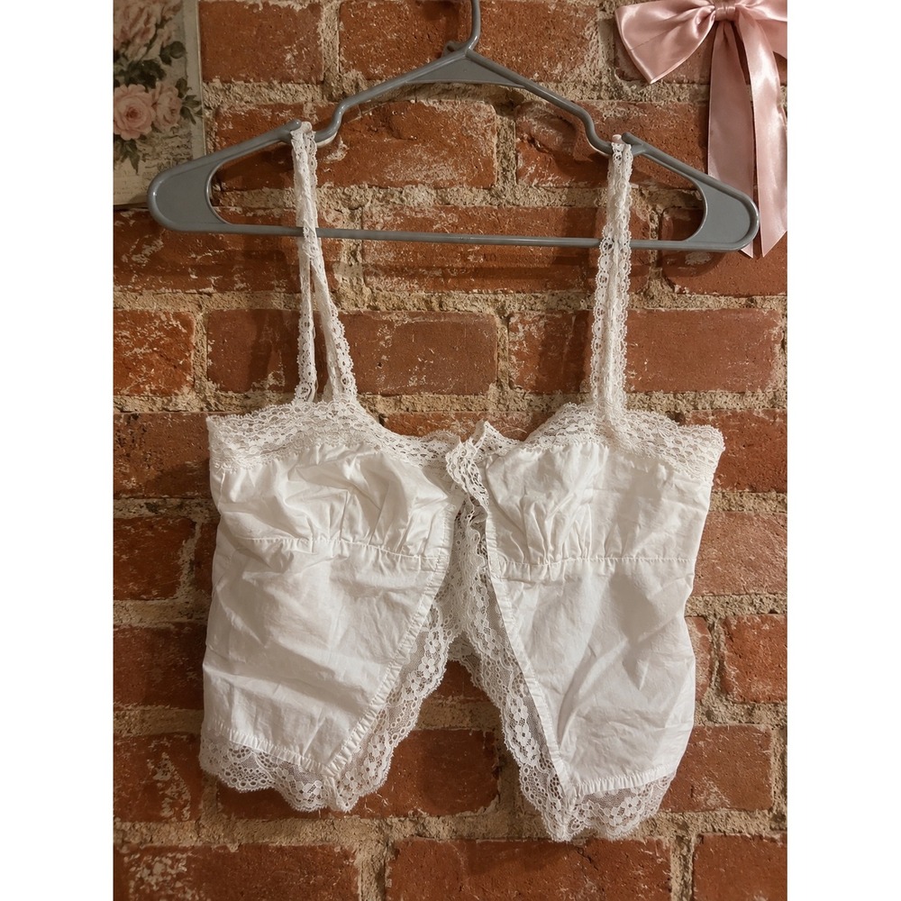 Edikted White Lace Trim Crop Tank Top XS Cotton Romantic Coquette Fairy Dainty
